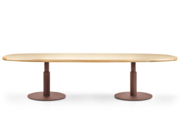 Koosolekulaud Inside