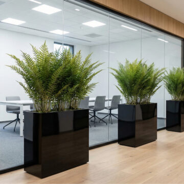 Metallkorpusega veekindel lillekast, Nor9