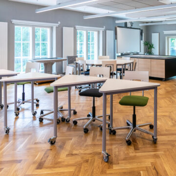 TrioFlex, rühmatöö laud ratastel